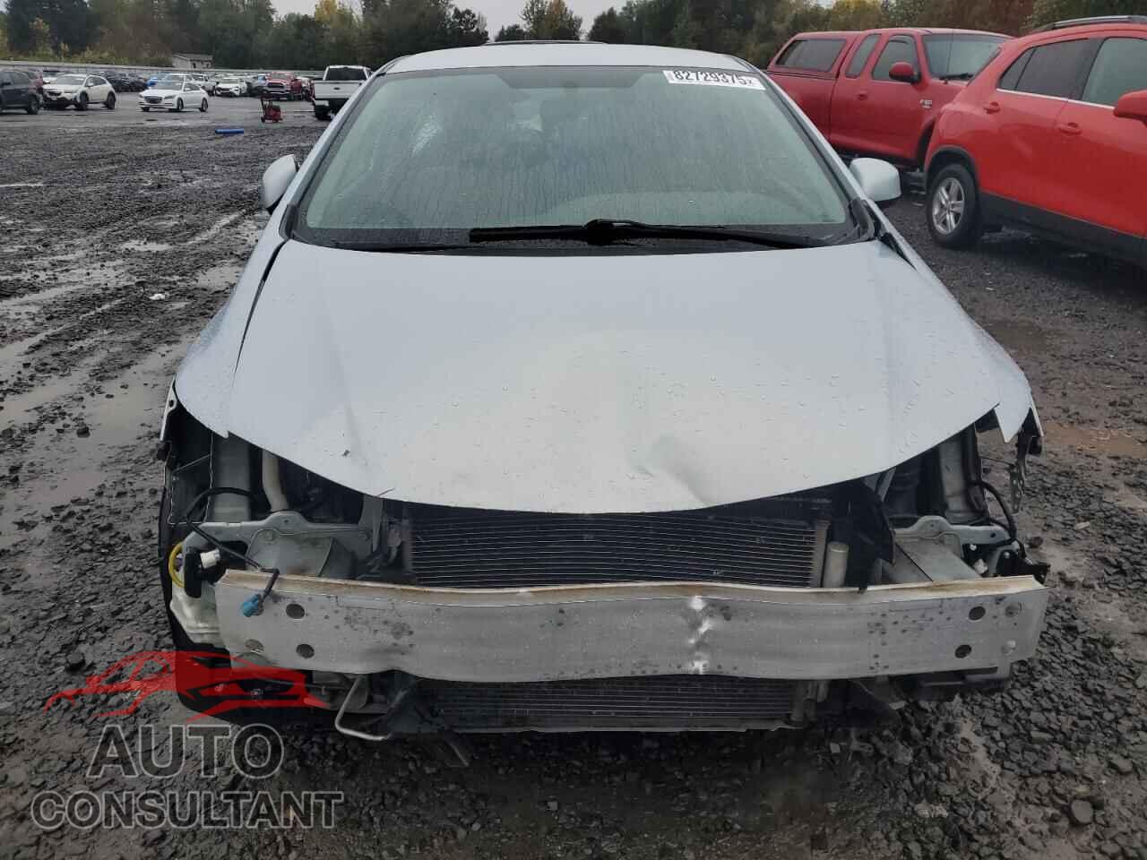 HONDA CIVIC 2012 - 2HGFB2F55CH565977