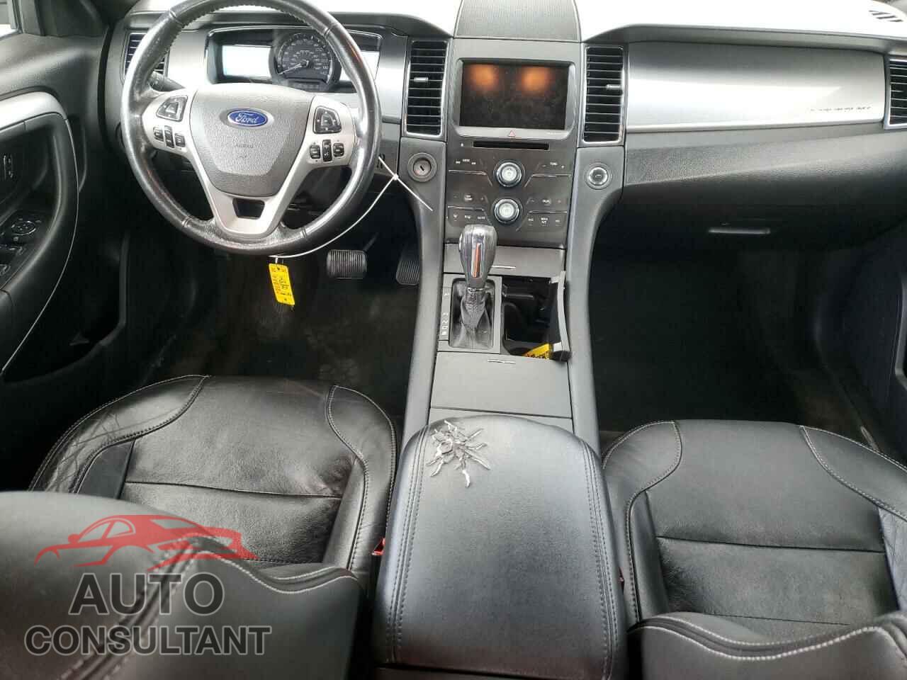 FORD TAURUS 2013 - 1FAHP2E87DG220182