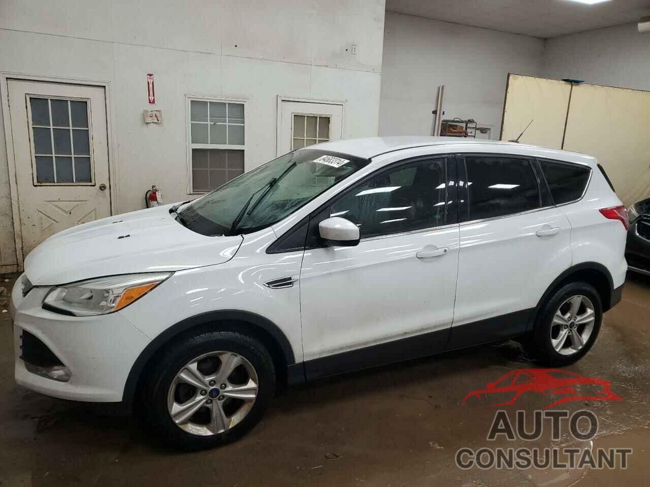 FORD ESCAPE 2015 - 1FMCU0GX0FUA40516