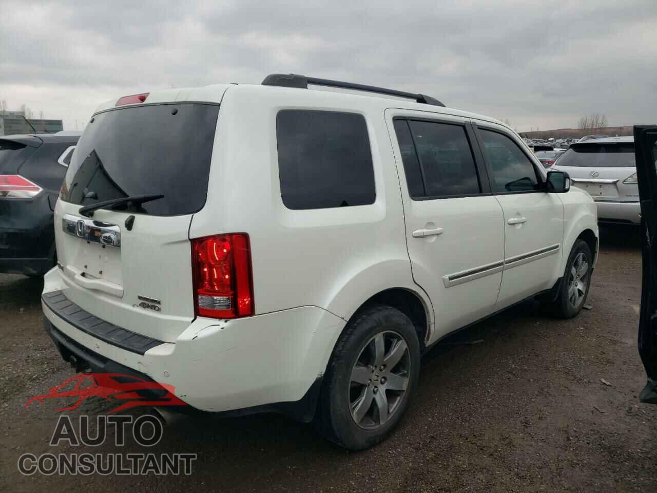 HONDA PILOT 2014 - 5FNYF4H93EB501193