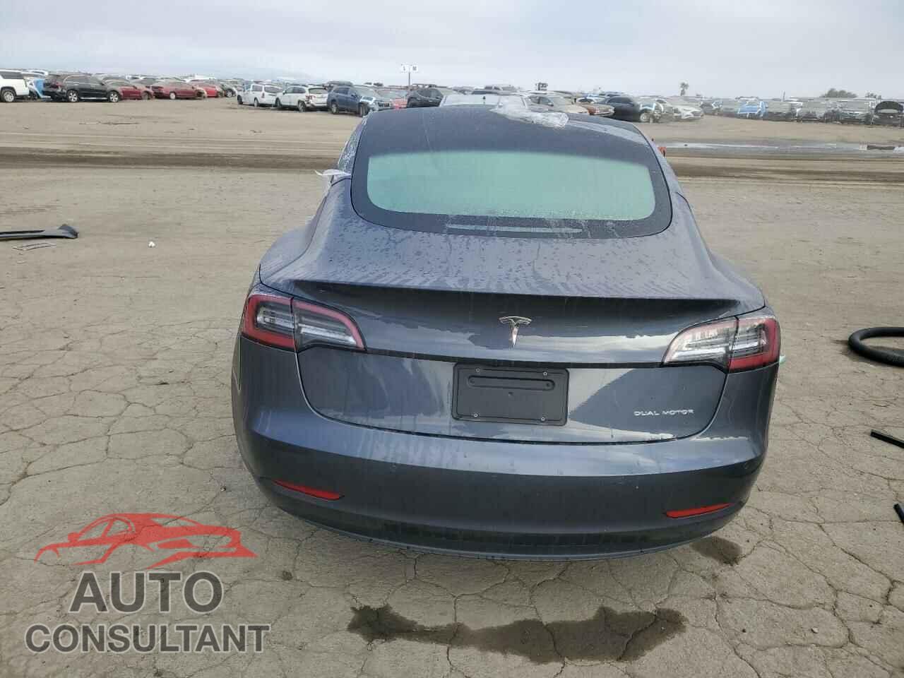 TESLA MODEL 3 2022 - 5YJ3E1EBXNF122002