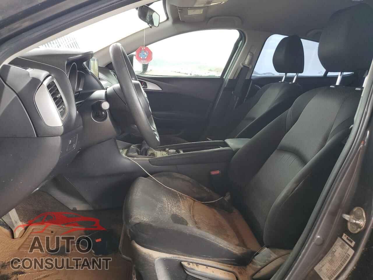 MAZDA 3 2017 - 3MZBN1U76HM156363