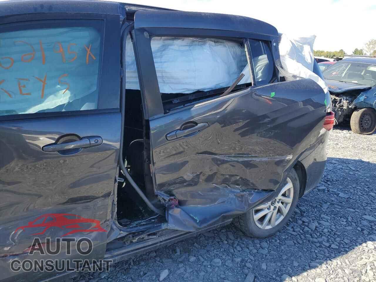 MAZDA 5 2015 - JM1CW2CL7F0183077