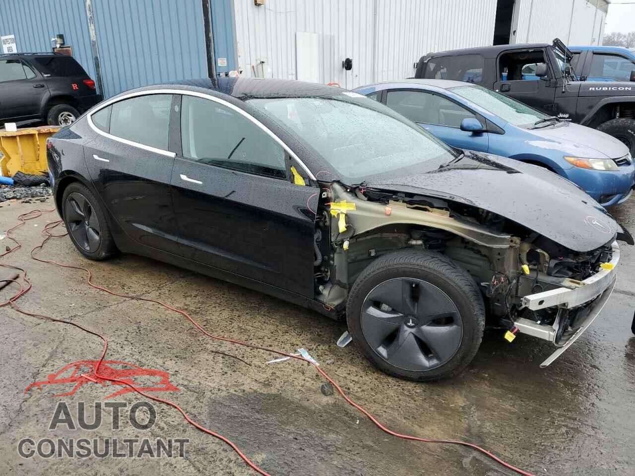 TESLA MODEL 3 2019 - 5YJ3E1EB2KF384303
