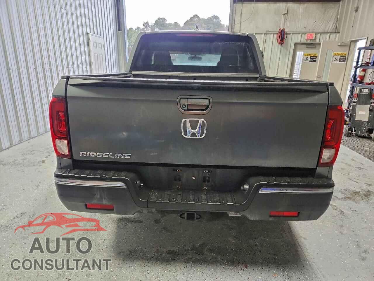 HONDA RIDGELINE 2017 - 5FPYK2F65HB011696