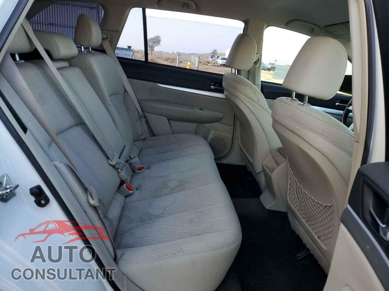 SUBARU OUTBACK 2011 - 4S4BRBAC0B3433849