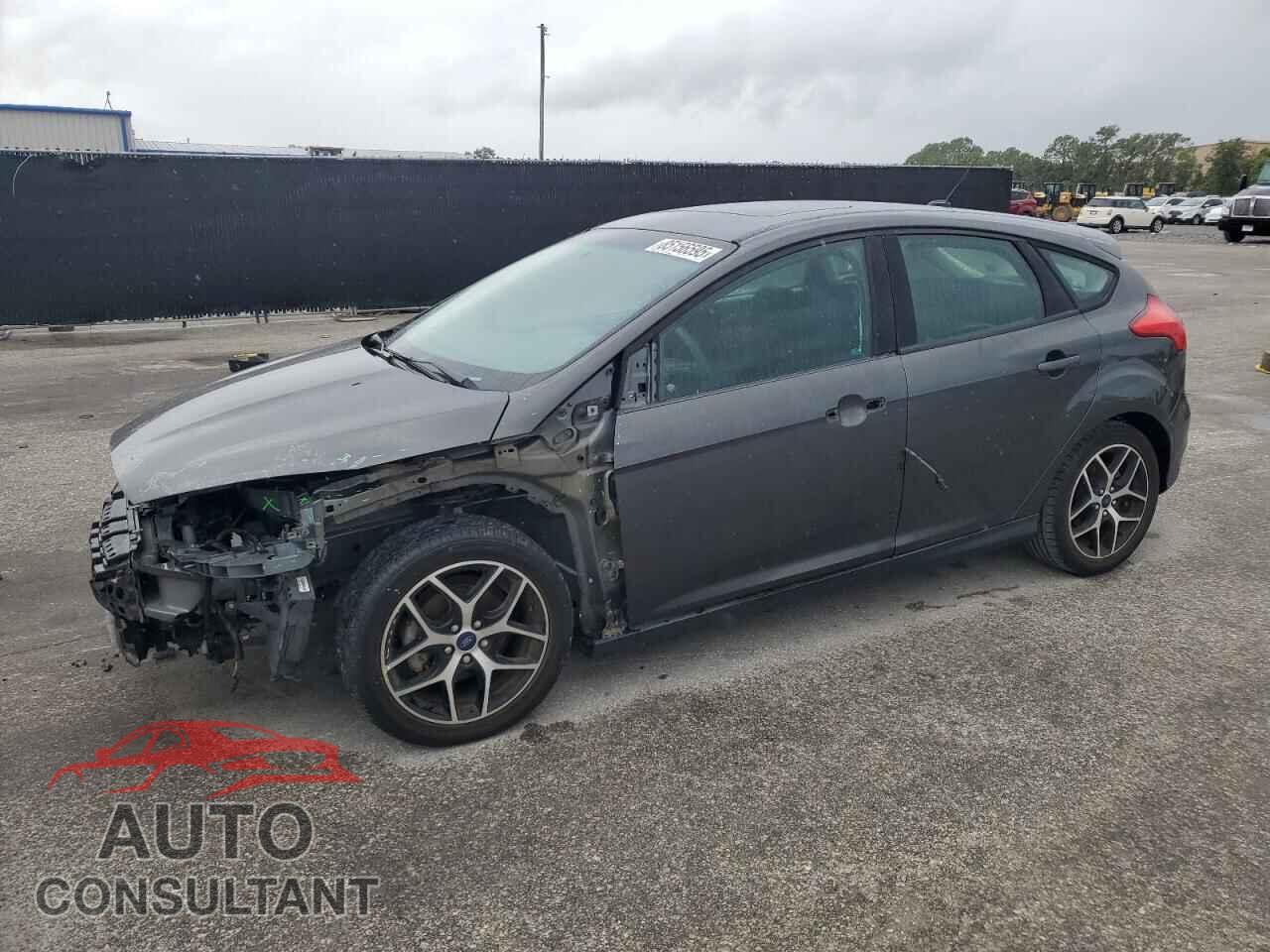FORD FOCUS 2017 - 1FADP3M24HL264512