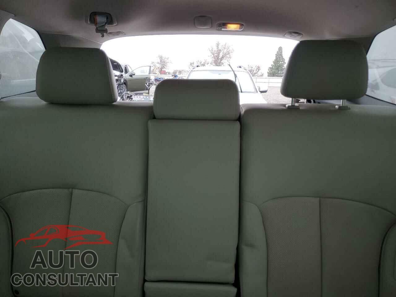 SUBARU OUTBACK 2014 - 4S4BRBMC5E3224994