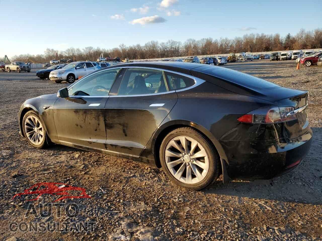 TESLA MODEL S 2019 - 5YJSA1E23KF330239