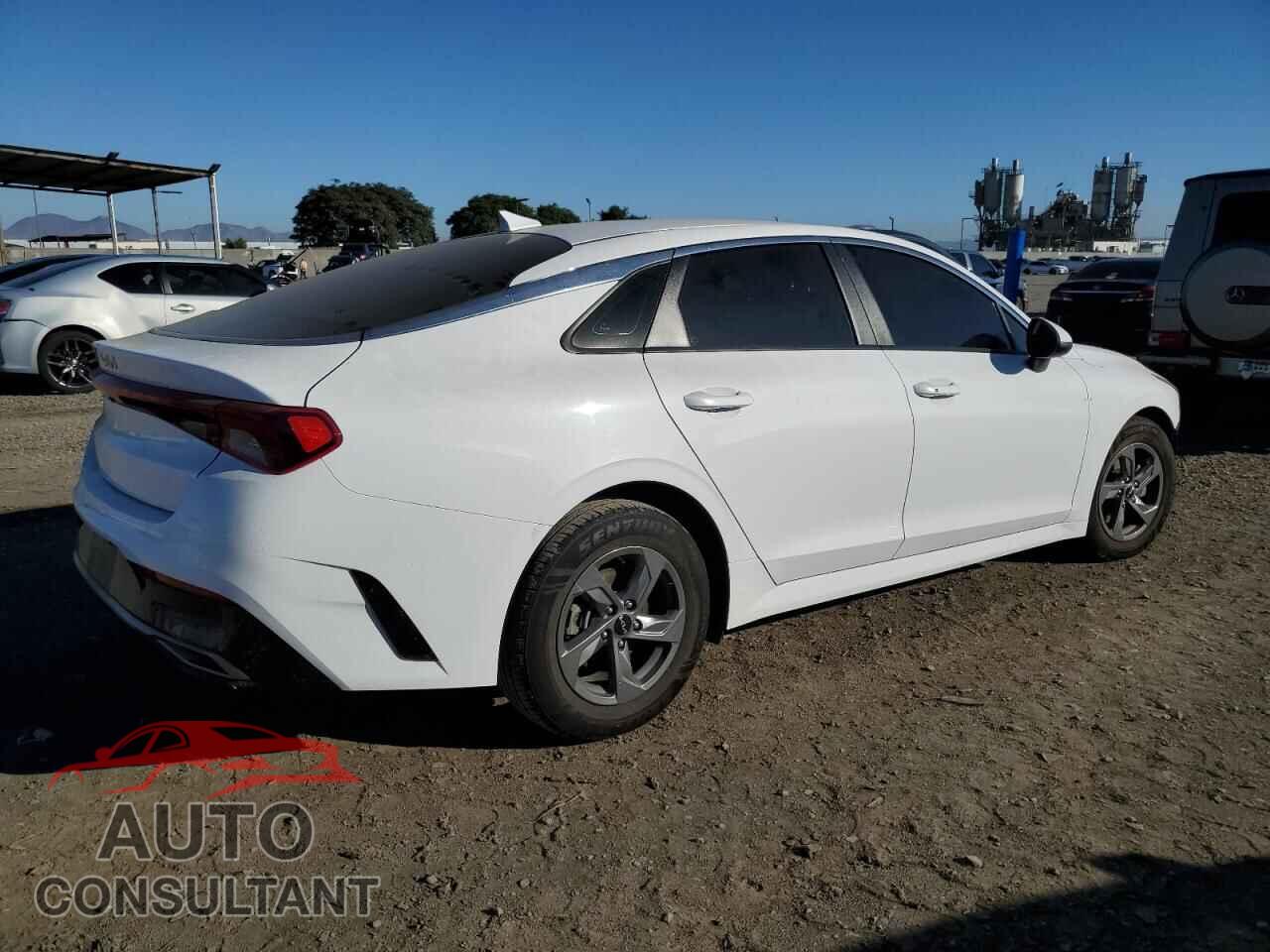 KIA K5 2023 - 5XXG14J23PG209633
