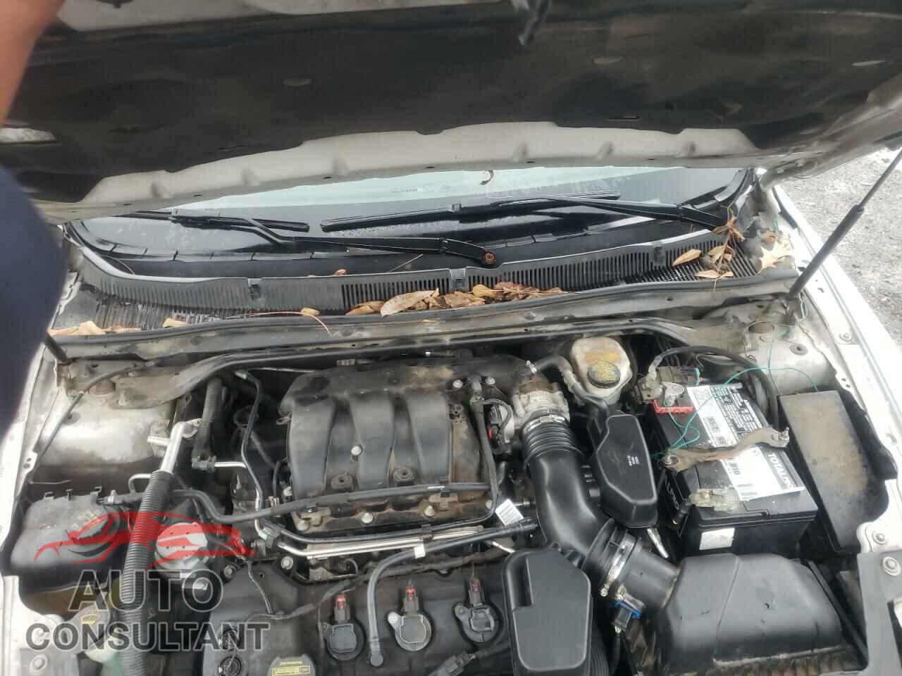 FORD TAURUS 2013 - 1FAHP2F89DG136721