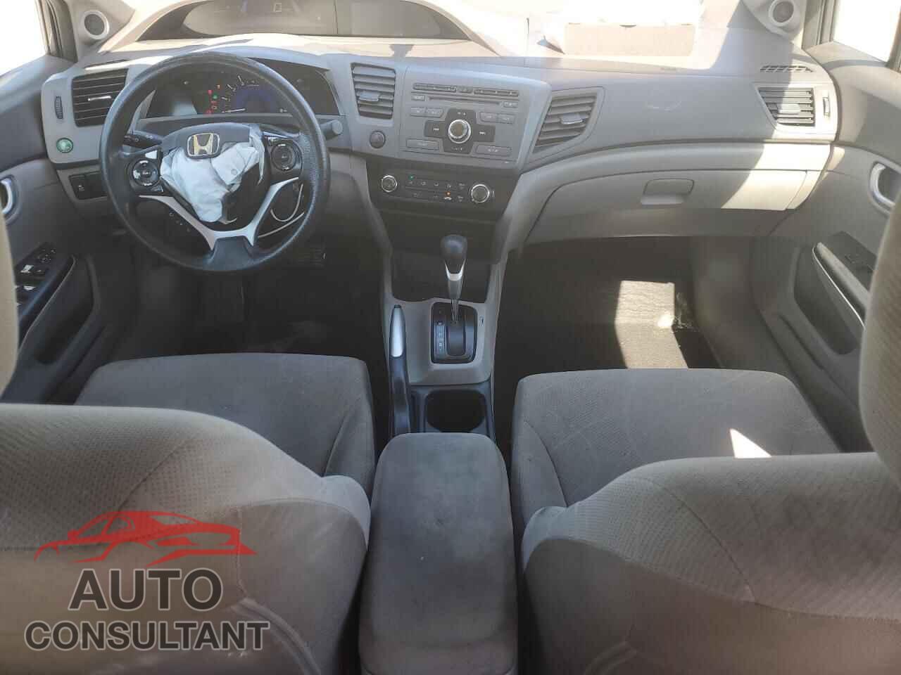HONDA CIVIC 2012 - 2HGFB2F80CH526336