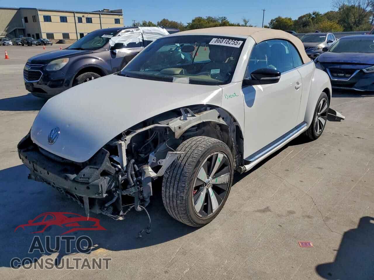 VOLKSWAGEN BEETLE 2013 - 3VW8A7AT3DM805461