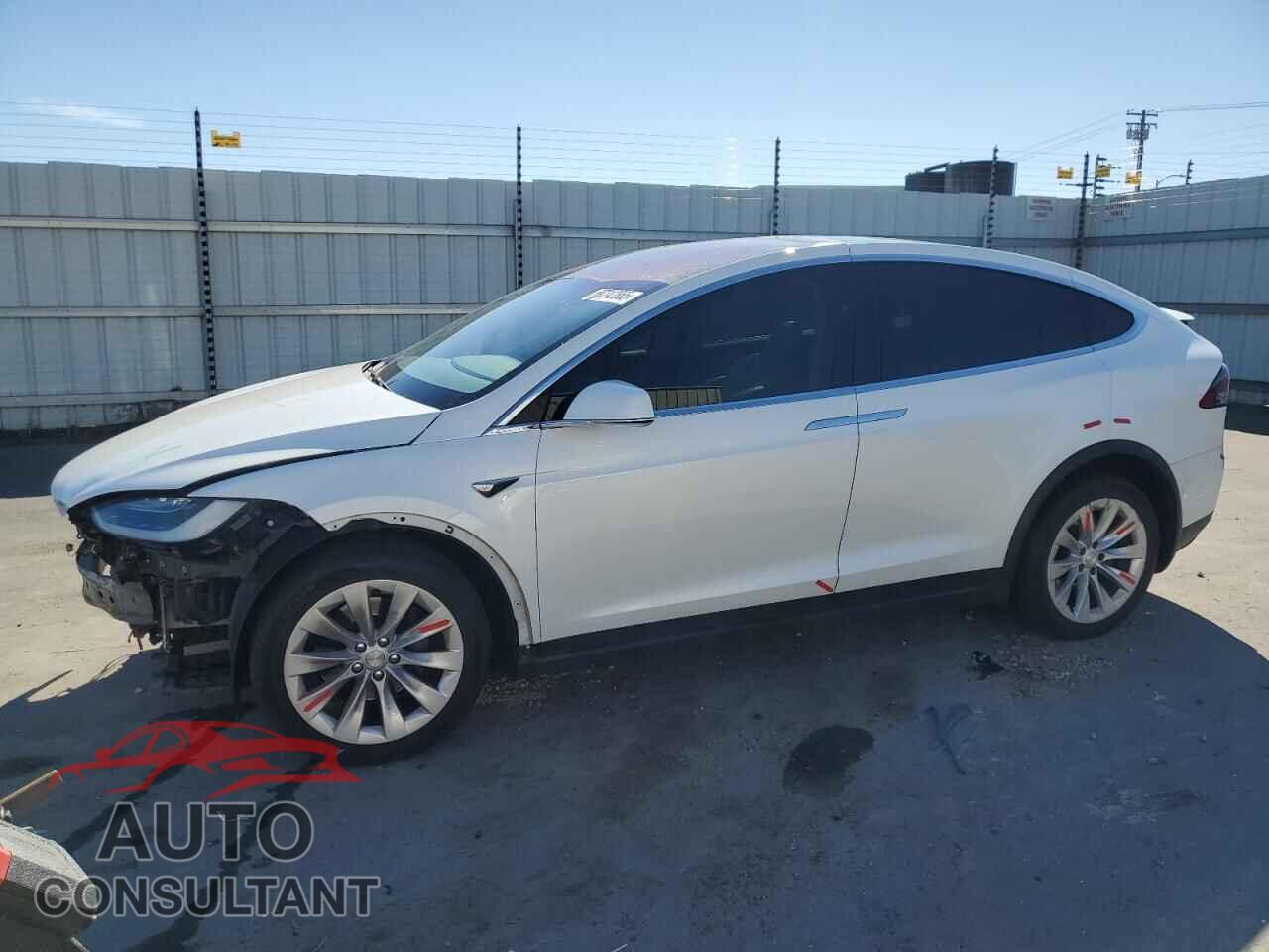 TESLA MODEL X 2018 - 5YJXCDE27JF101482