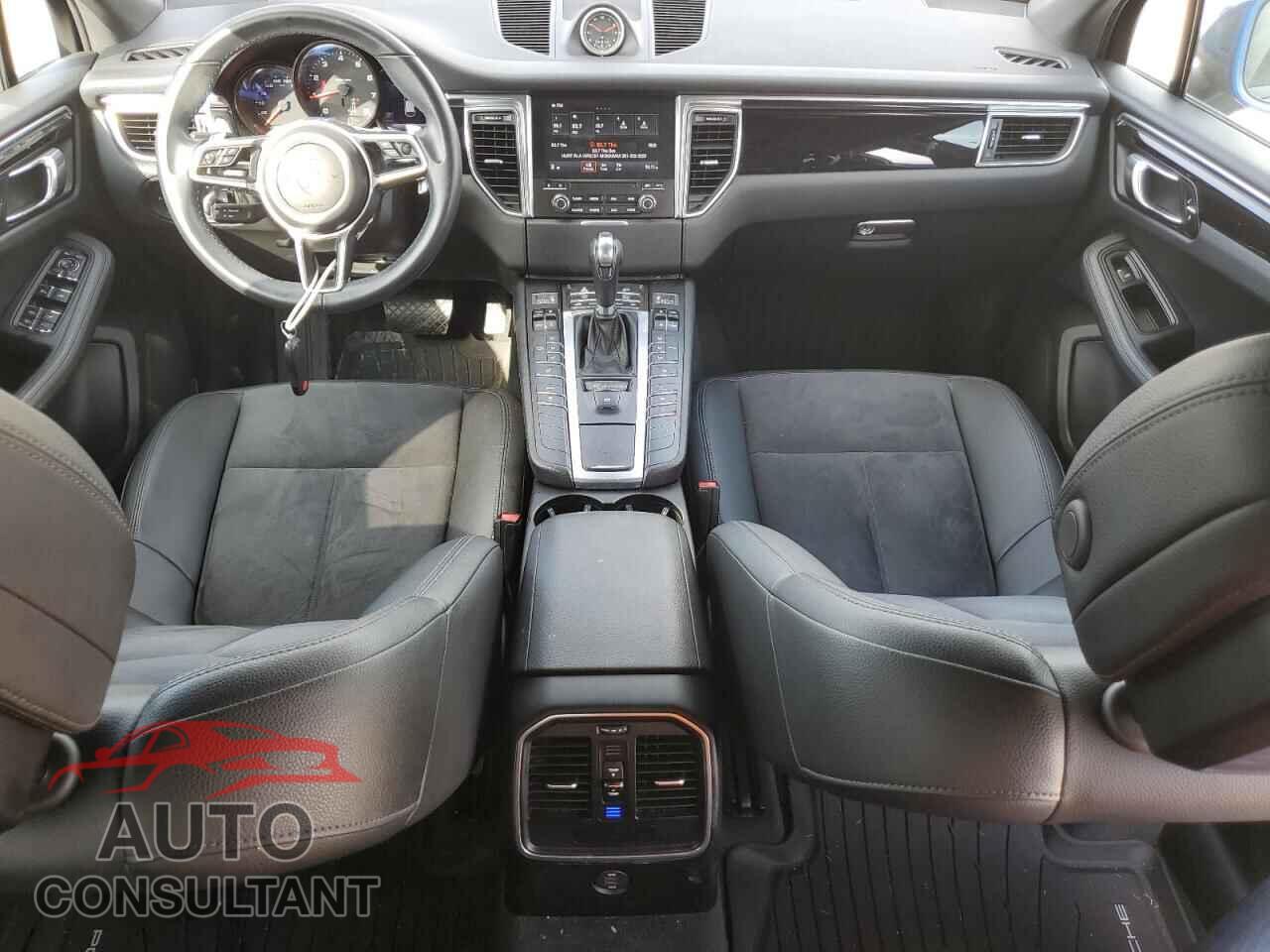 PORSCHE MACAN 2018 - WP1AA2A57JLB04622