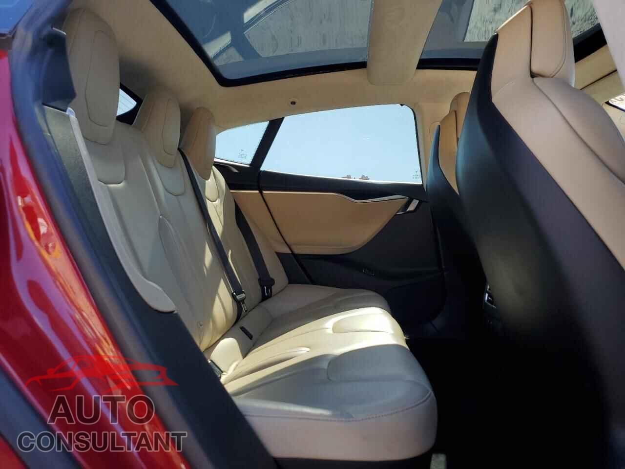 TESLA MODEL S 2017 - 5YJSA1E22HF190824