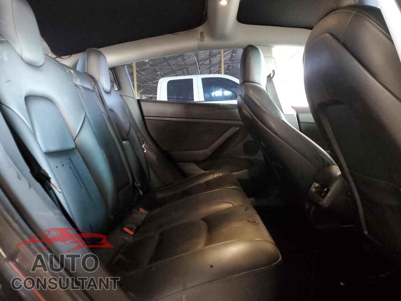 TESLA MODEL 3 2022 - 5YJ3E1EB6NF131683