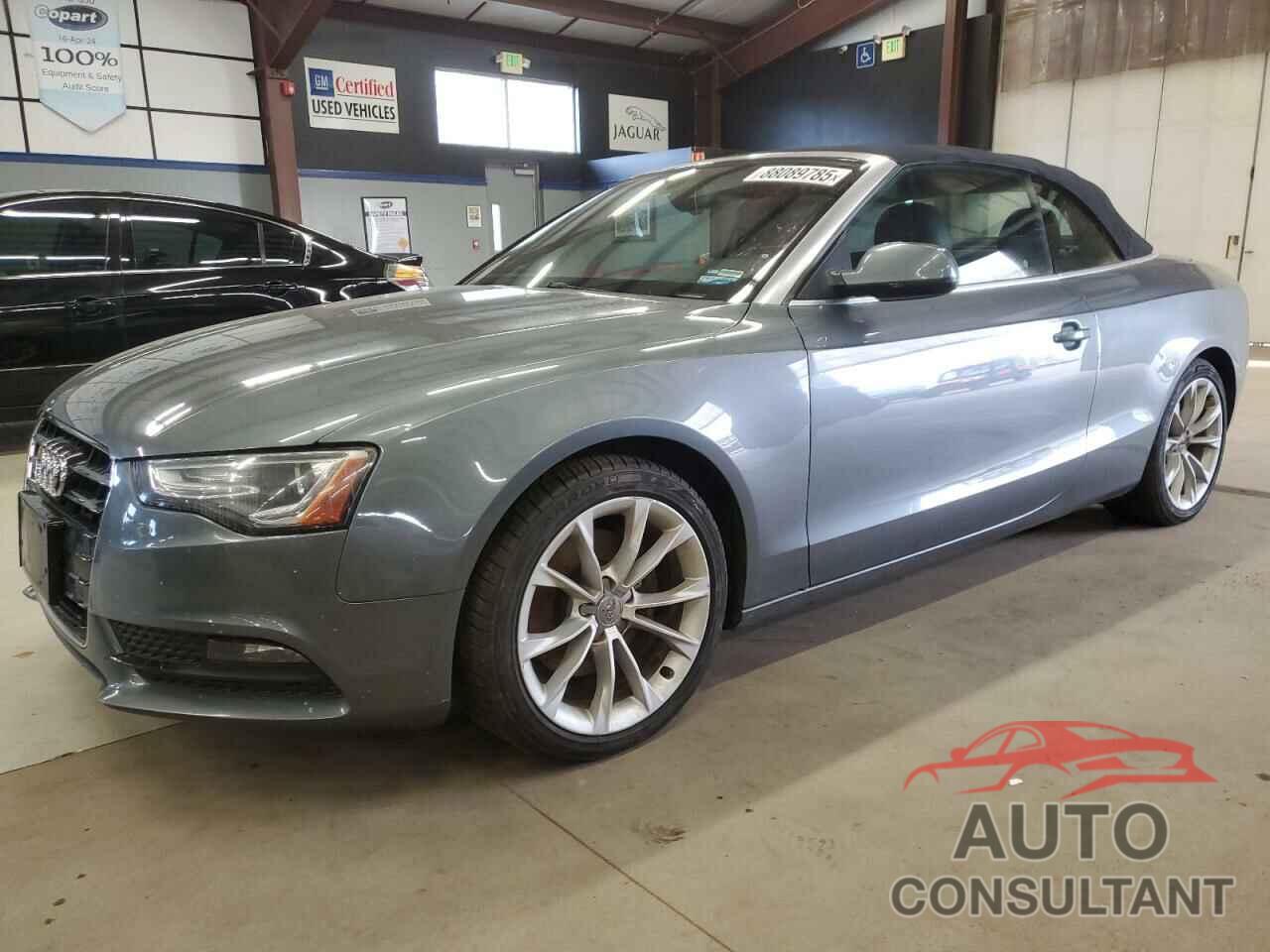 AUDI A5 2013 - WAULFAFH1DN000710