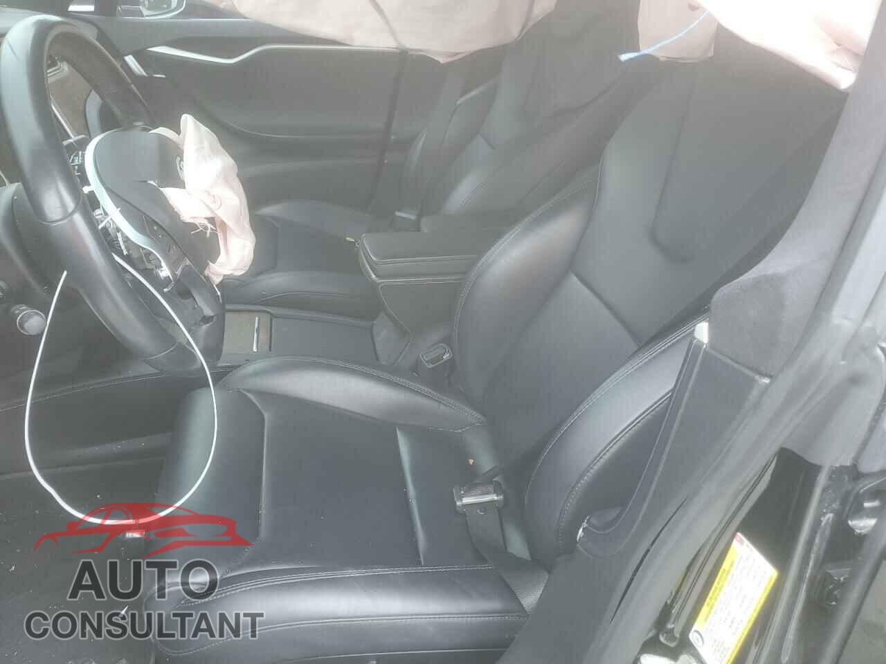 TESLA MODEL S 2017 - 5YJSA1E24HF232152