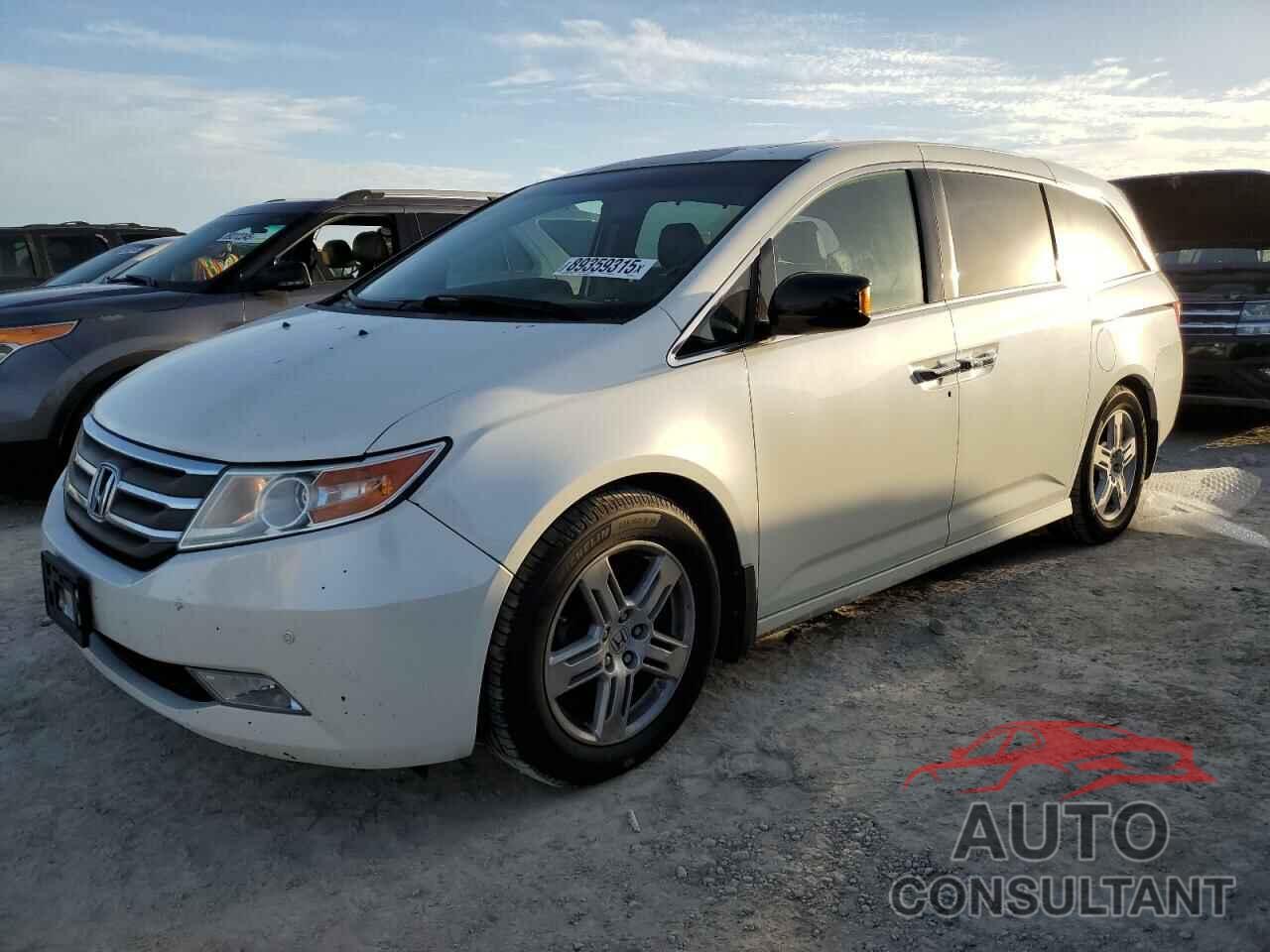 HONDA ODYSSEY 2013 - 5FNRL5H95DB064038