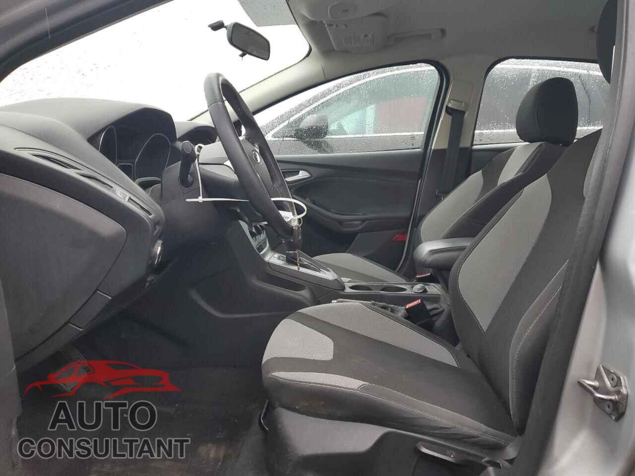 FORD FOCUS 2014 - 1FADP3F26EL275732