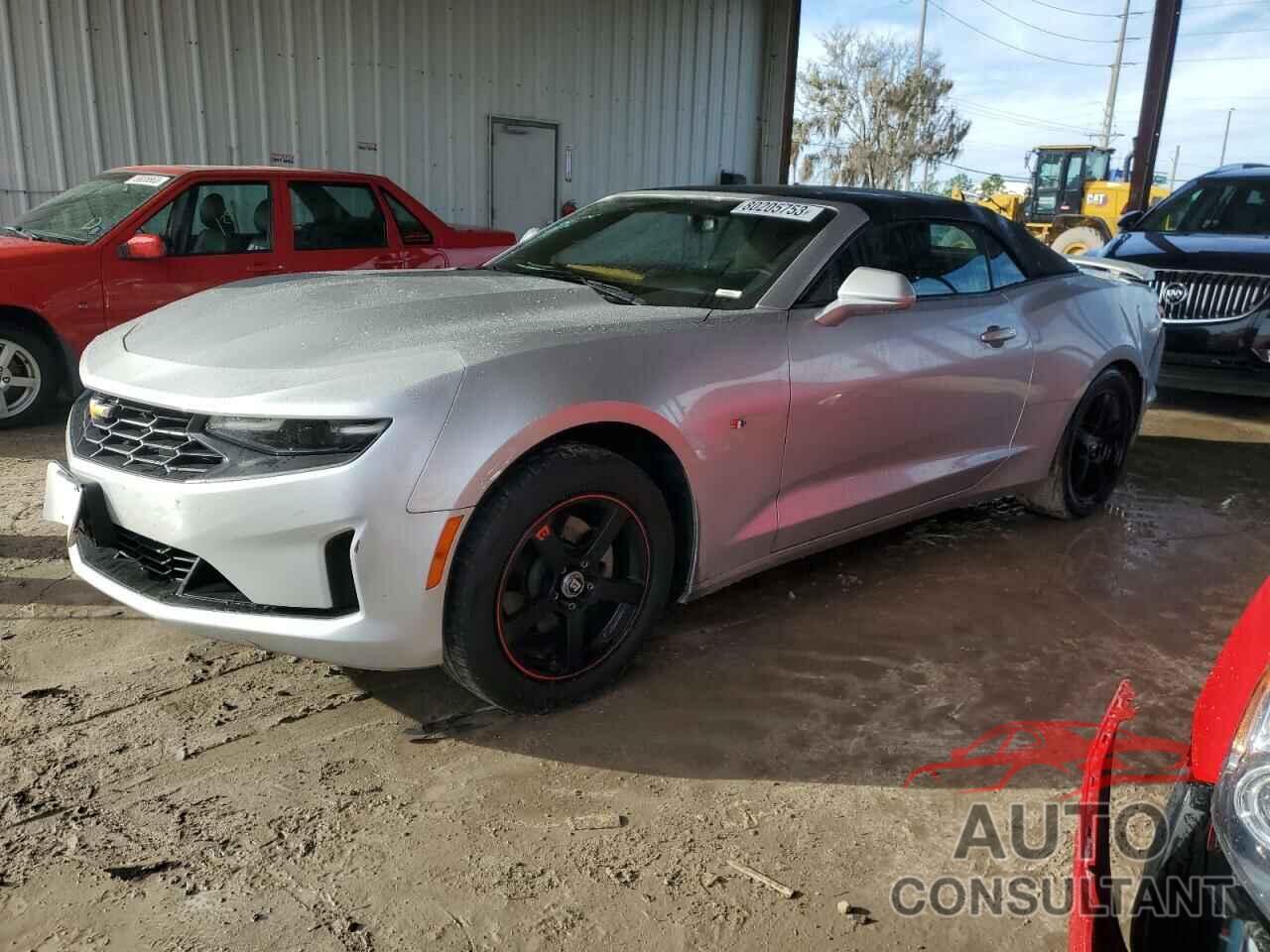 CHEVROLET CAMARO 2019 - 1G1FB3DSXK0132065