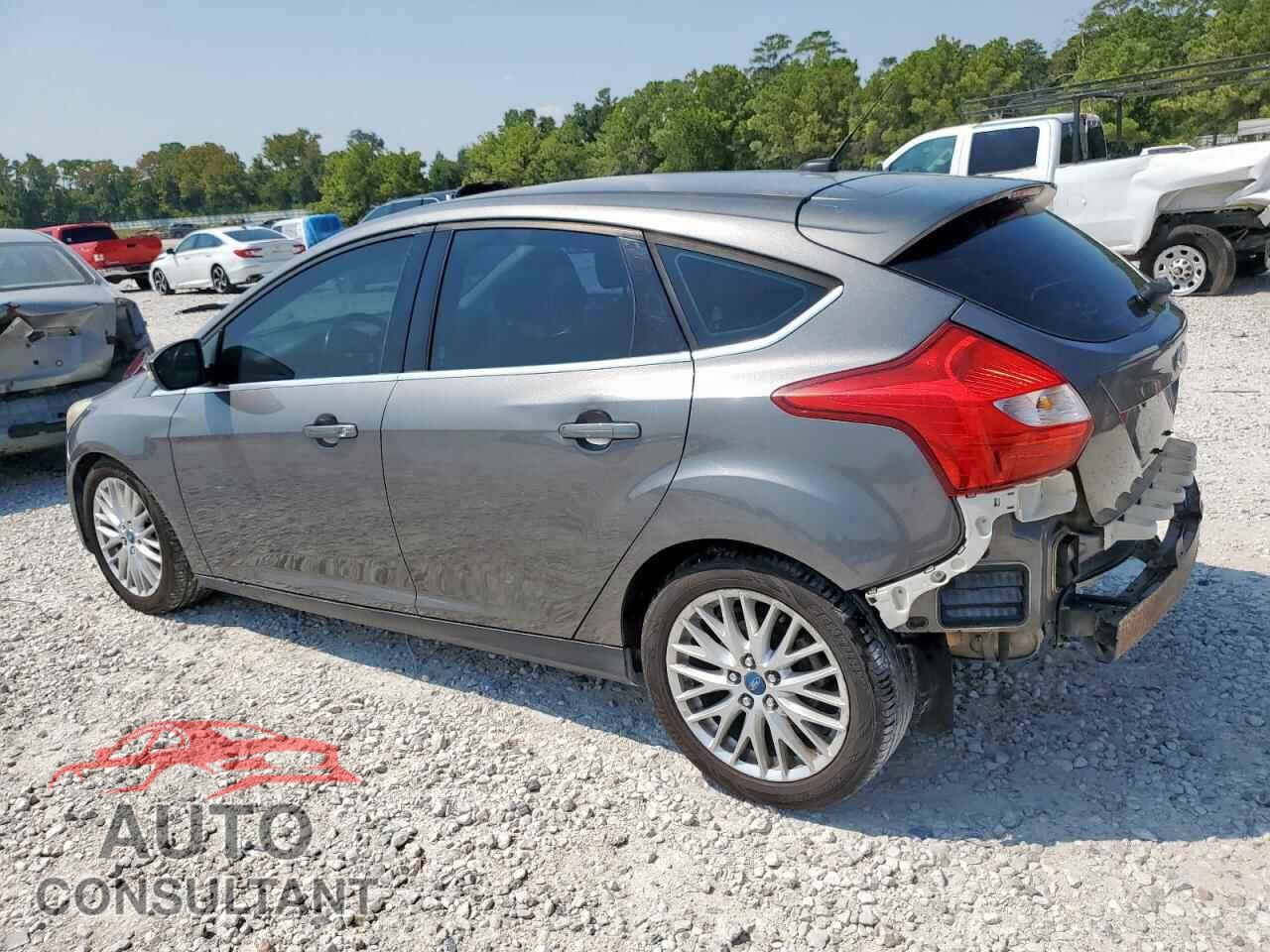 FORD FOCUS 2012 - 1FAHP3M2XCL357464