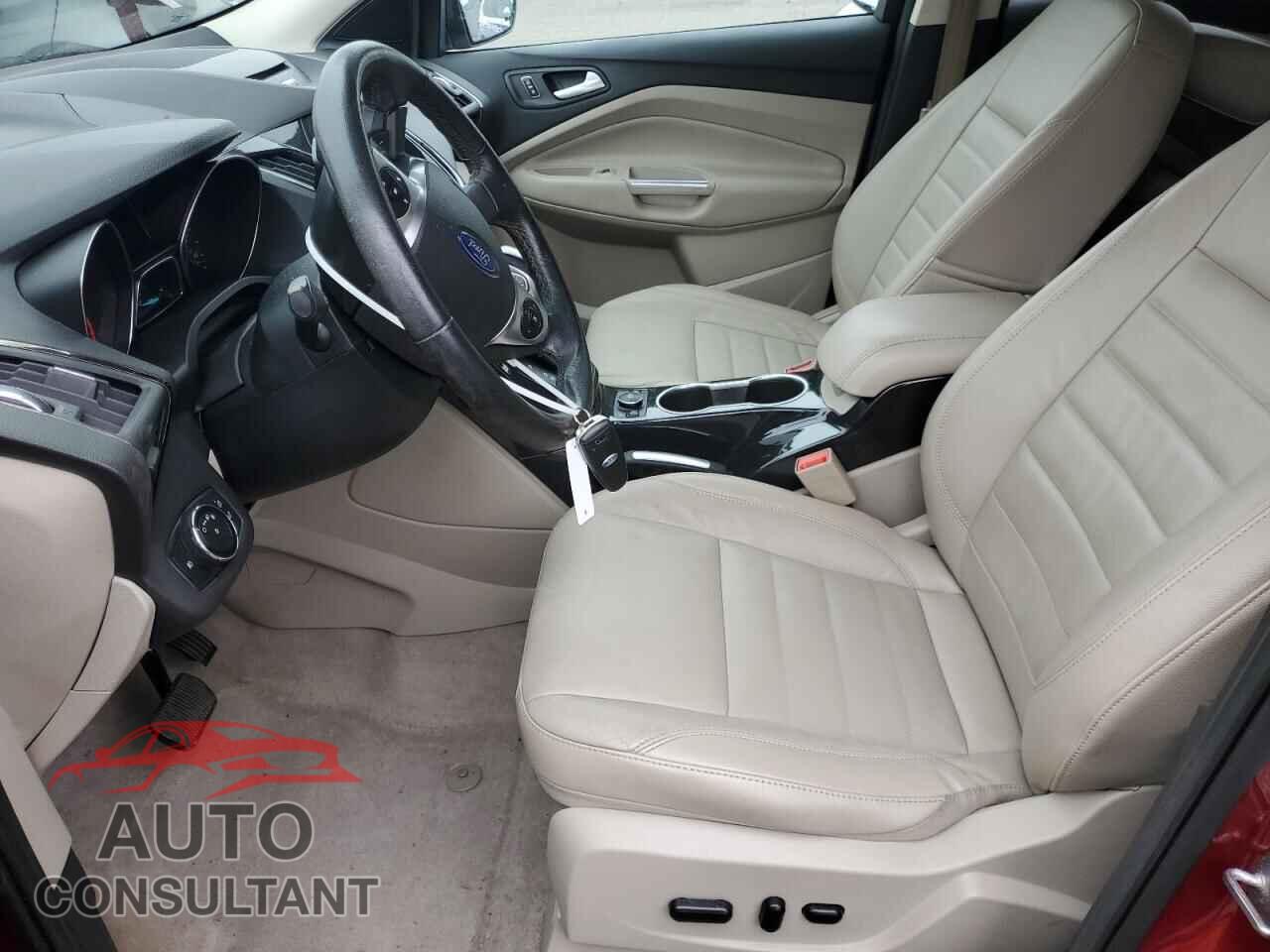 FORD ESCAPE 2014 - 1FMCU0JX8EUC73101