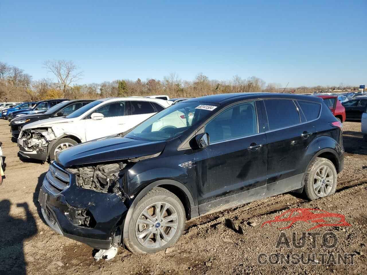 FORD ESCAPE 2017 - 1FMCU9G97HUC66724