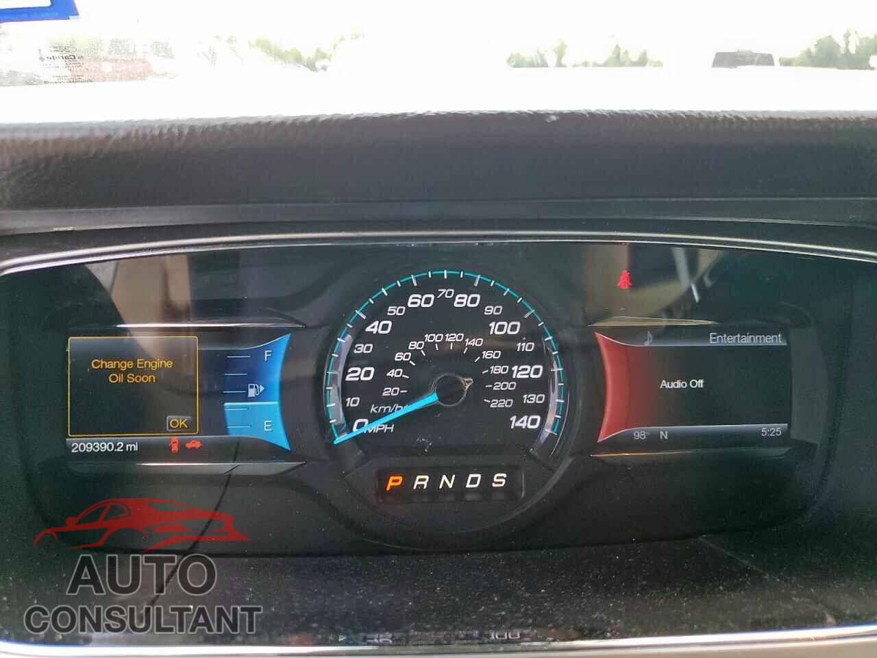 FORD TAURUS 2013 - 1FAHP2E85DG107654