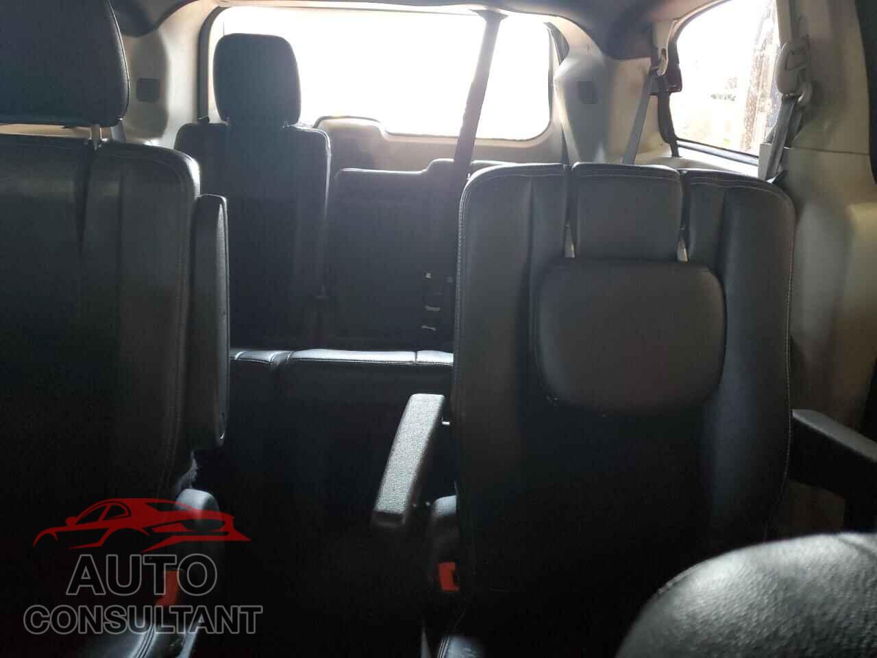 DODGE CARAVAN 2018 - 2C4RDGCG6JR215919
