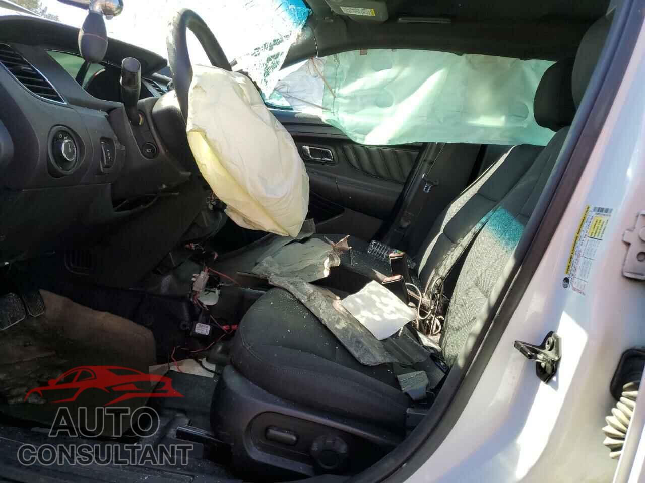 FORD TAURUS 2017 - 1FAHP2L87HG145704