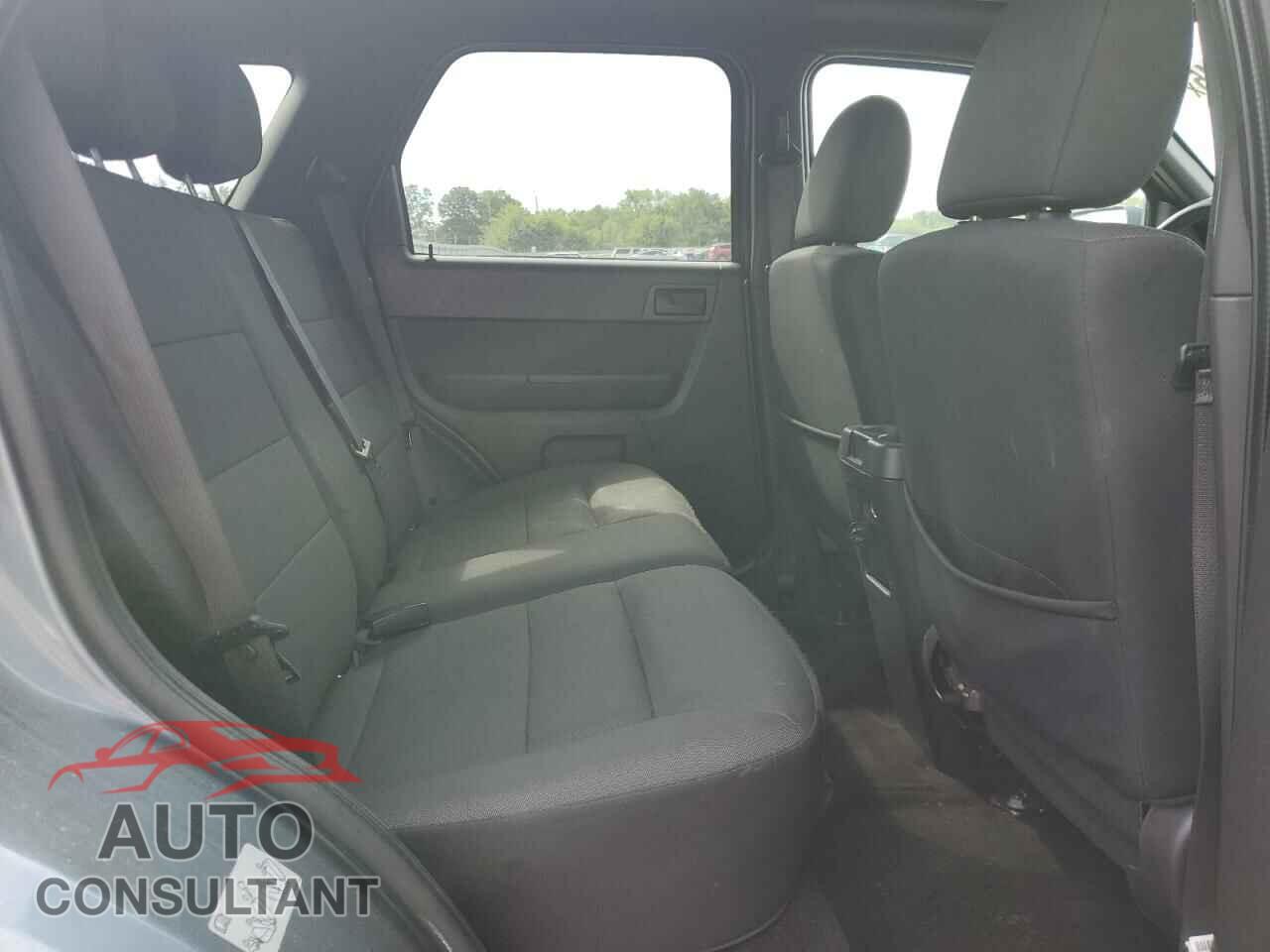 FORD ESCAPE 2011 - 1FMCU0D72BKC08313