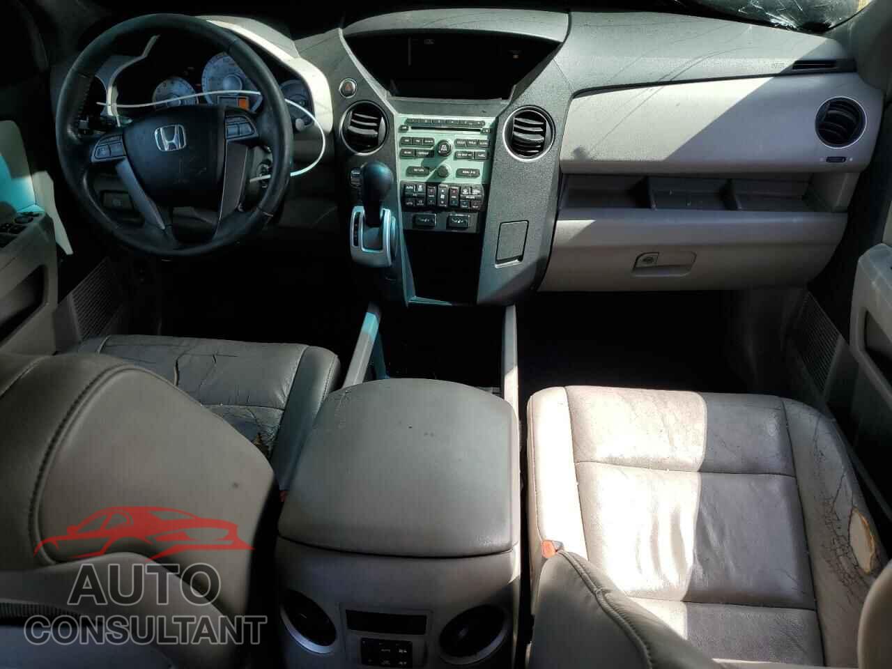 HONDA PILOT 2009 - 5FNYF38569B004555