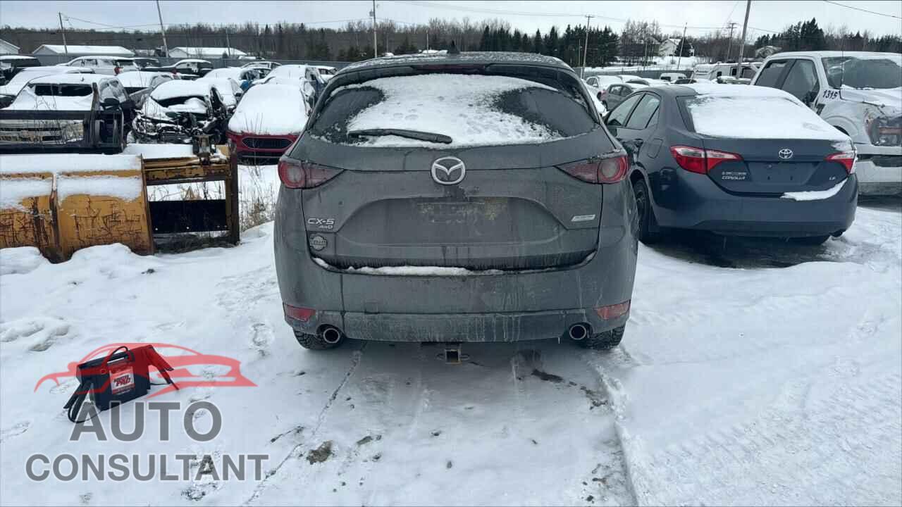 MAZDA CX-5 2018 - JM3KFBCM2J0382011