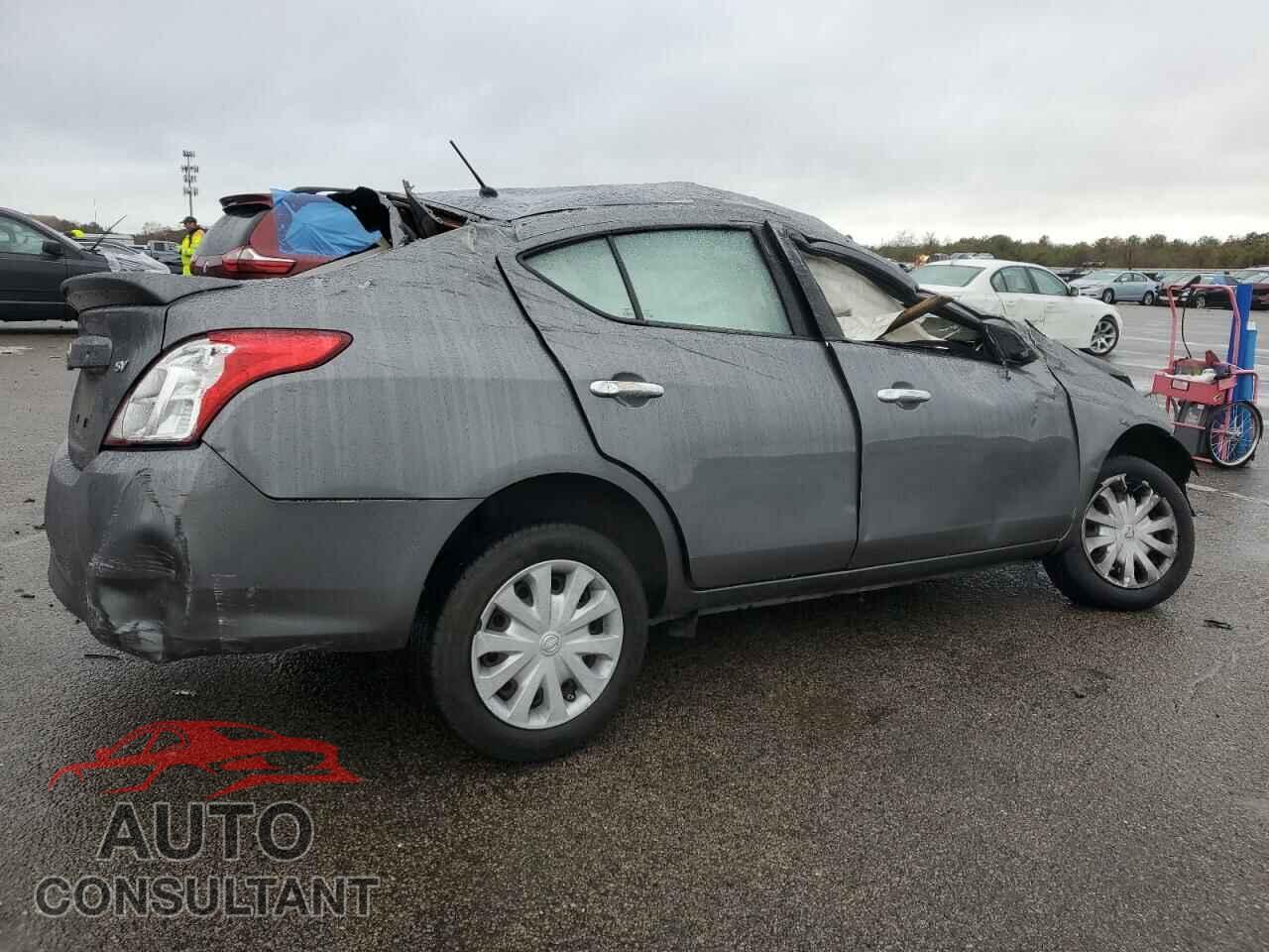 NISSAN VERSA 2017 - 3N1CN7AP1HL827655