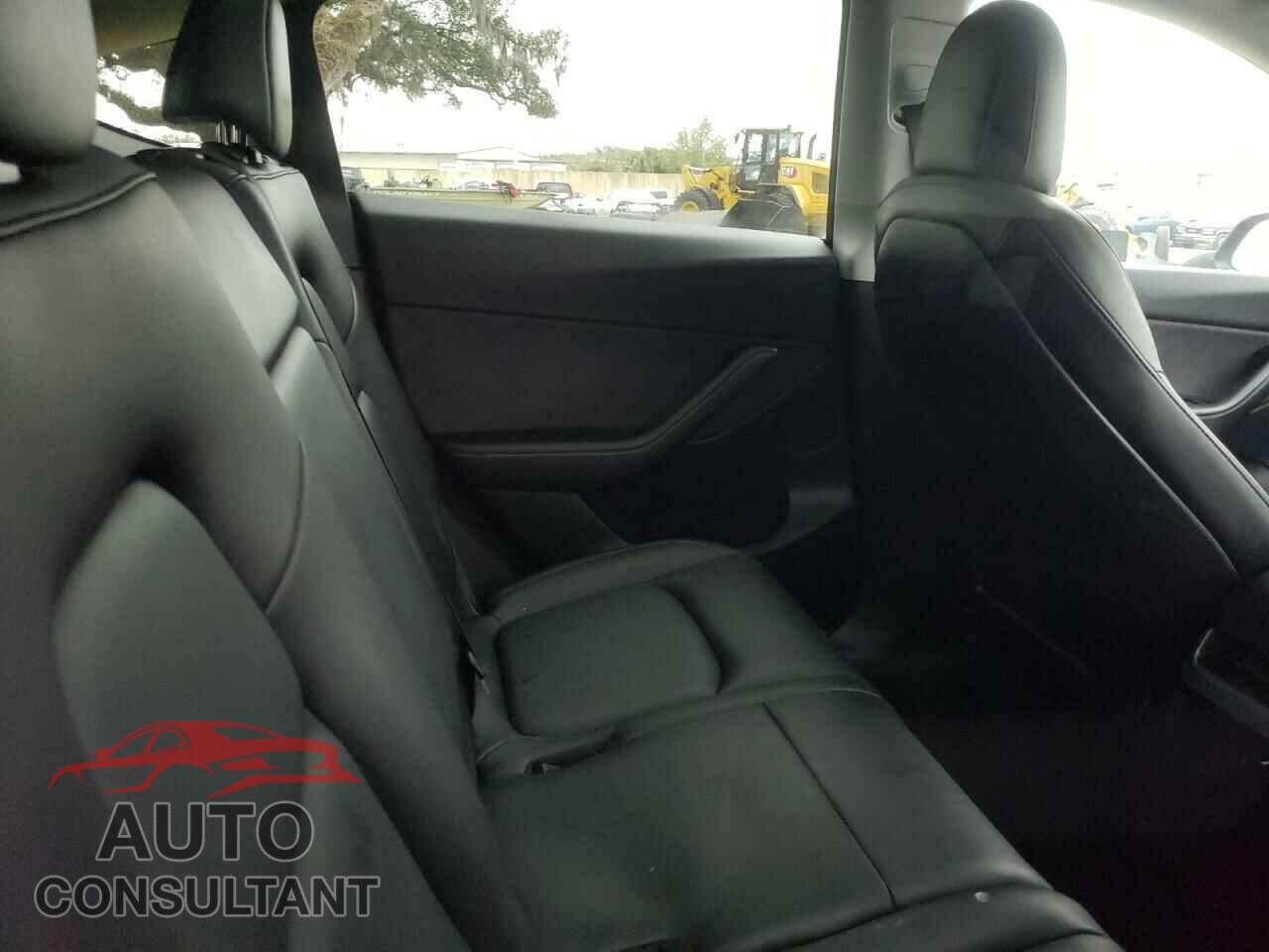 TESLA MODEL Y 2022 - 7SAYGAEE5NF316420