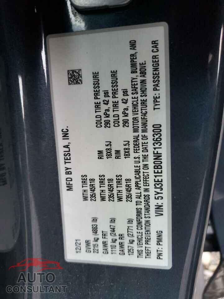 TESLA MODEL 3 2022 - 5YJ3E1EB0NF136300