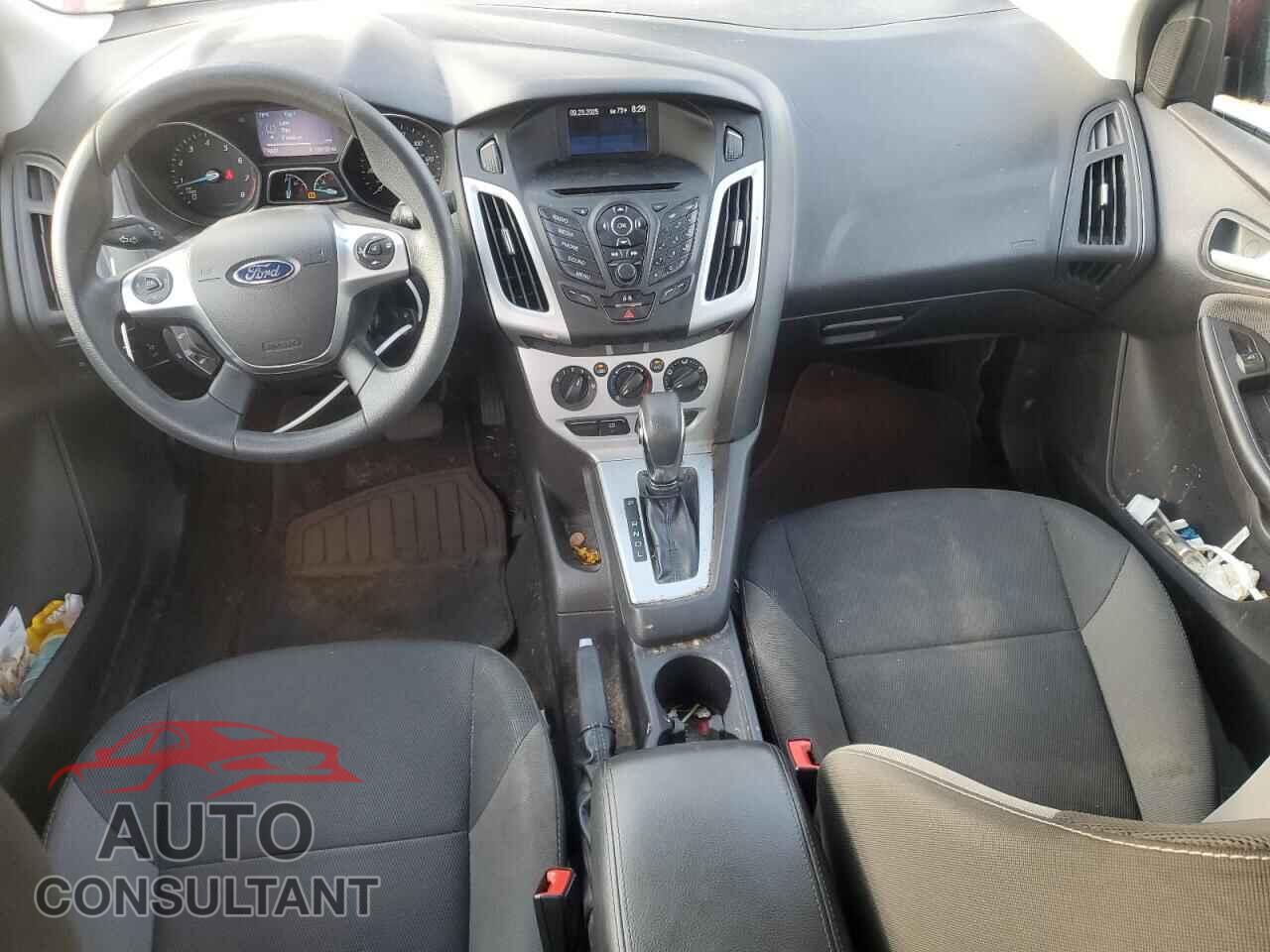 FORD FOCUS 2014 - 1FADP3F22EL233459