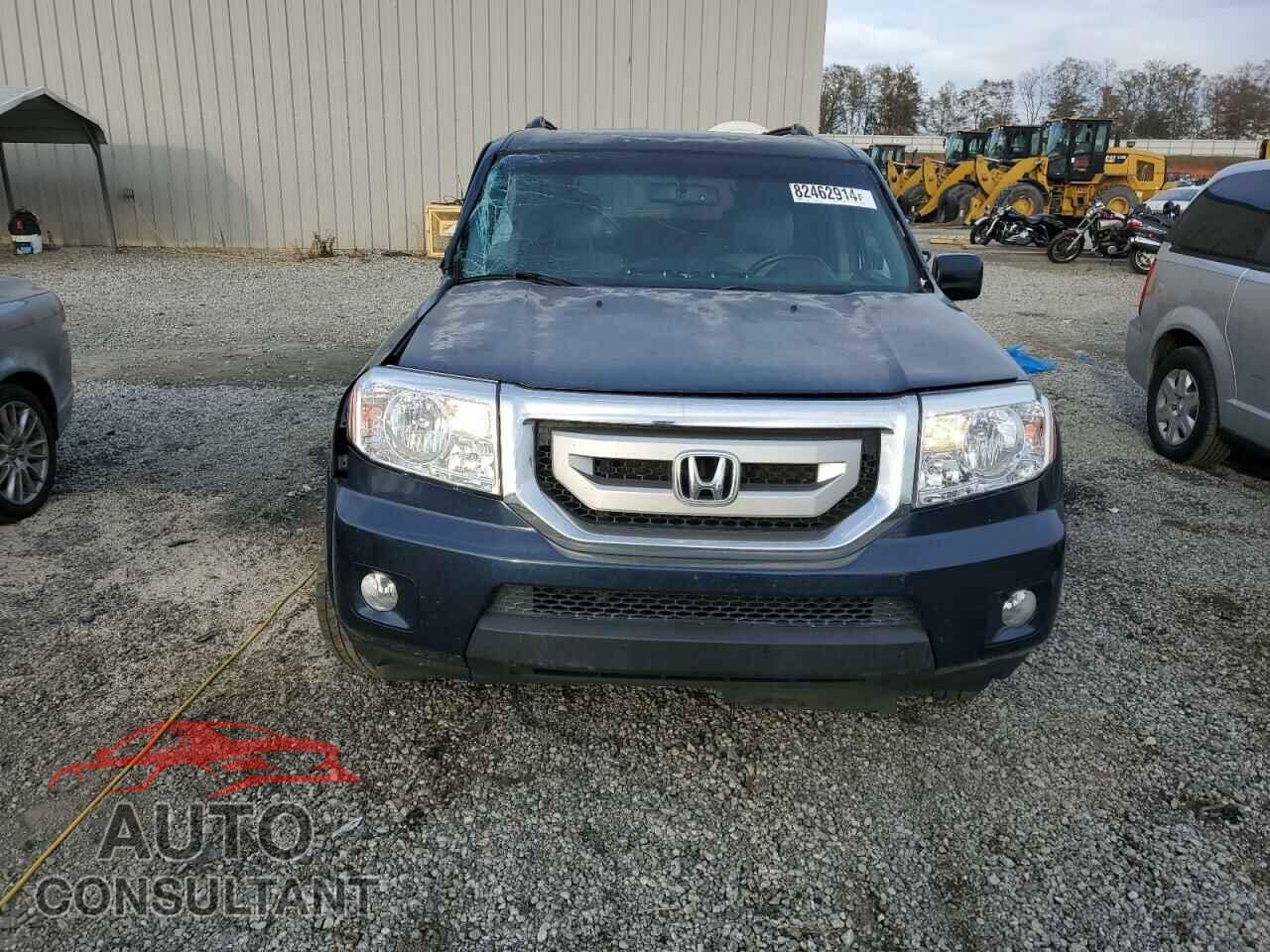 HONDA PILOT 2011 - 5FNYF3H74BB013584