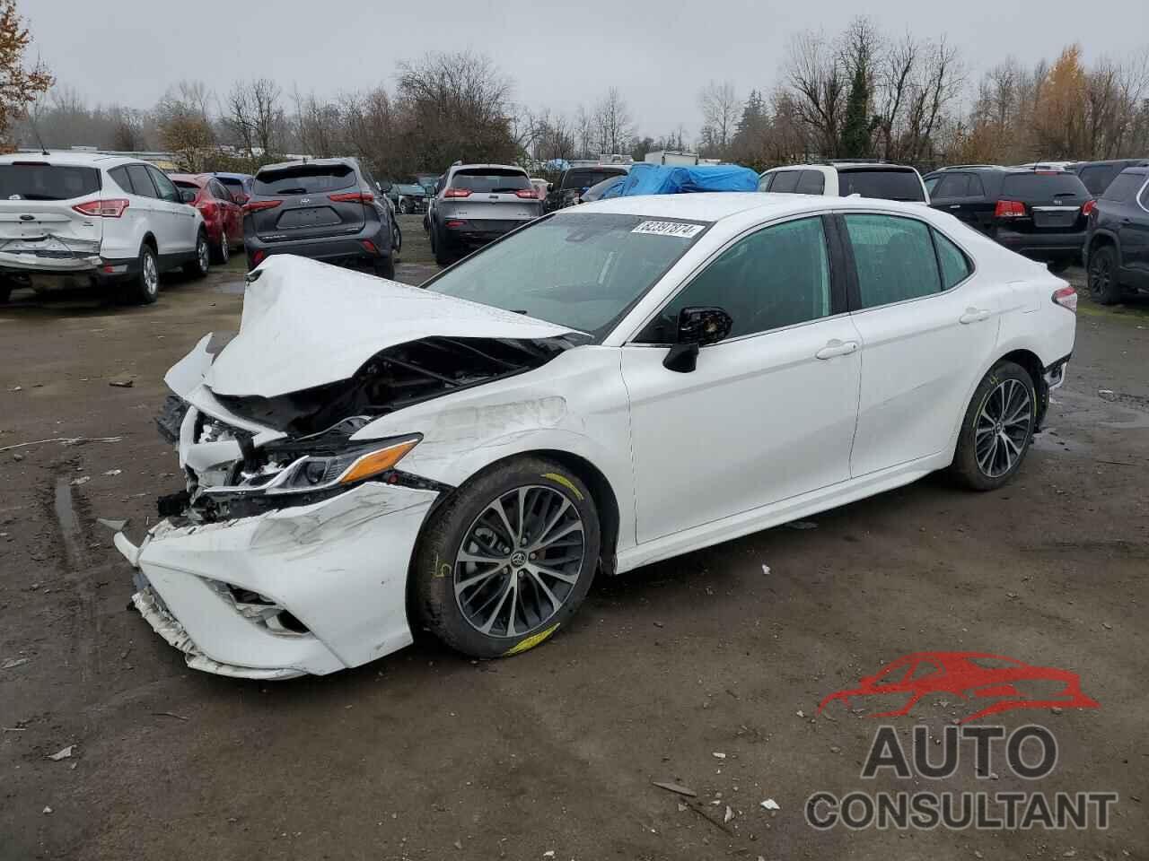 TOYOTA CAMRY 2020 - 4T1G11AK6LU913369