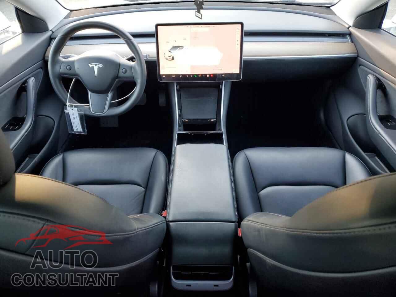 TESLA MODEL 3 2019 - 5YJ3E1EA1KF483699