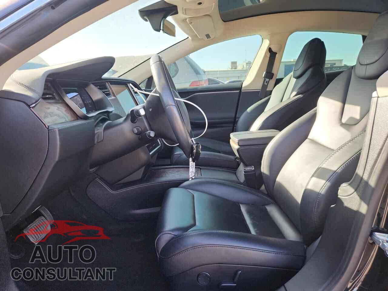 TESLA MODEL S 2018 - 5YJSA1E22JF267066