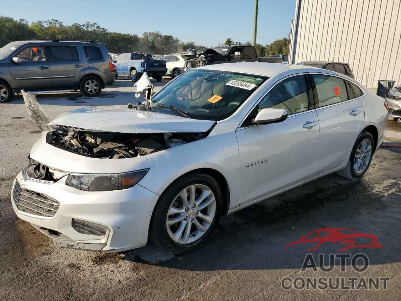 CHEVROLET MALIBU 2018 - 1G1ZD5ST0JF194648