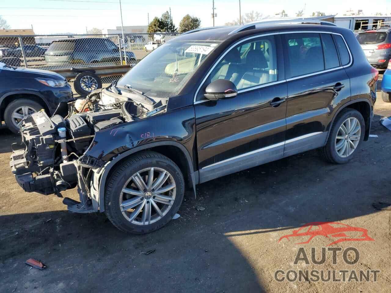 VOLKSWAGEN TIGUAN 2016 - WVGBV7AXXGW614457