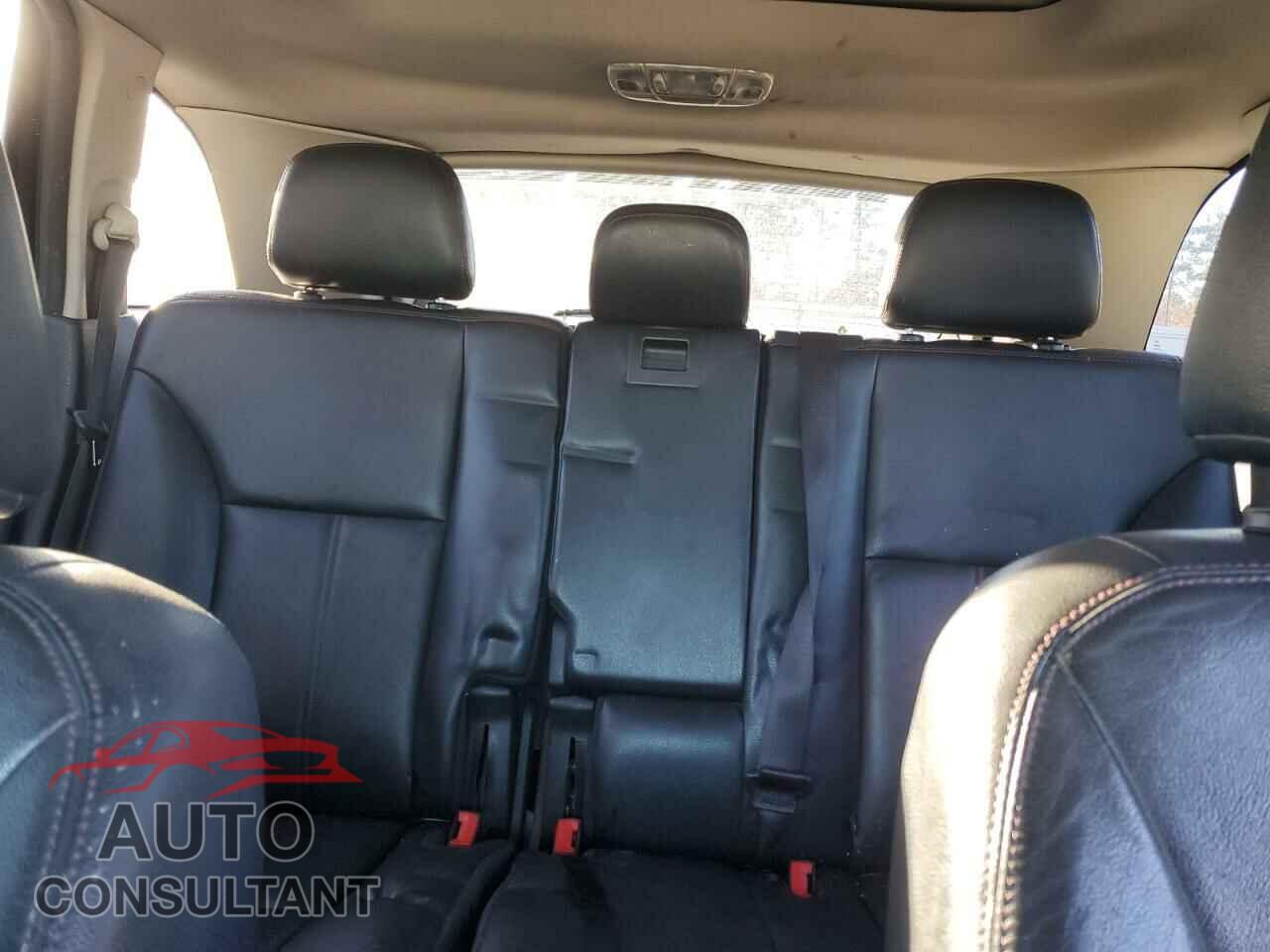FORD EDGE 2011 - 2FMDK4JC8BBA51500