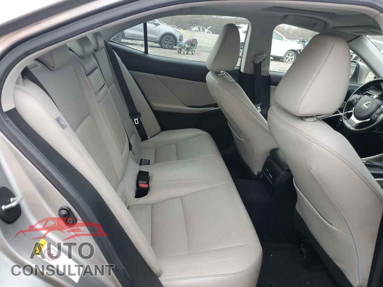 LEXUS IS 2014 - JTHBF1D28E5021504