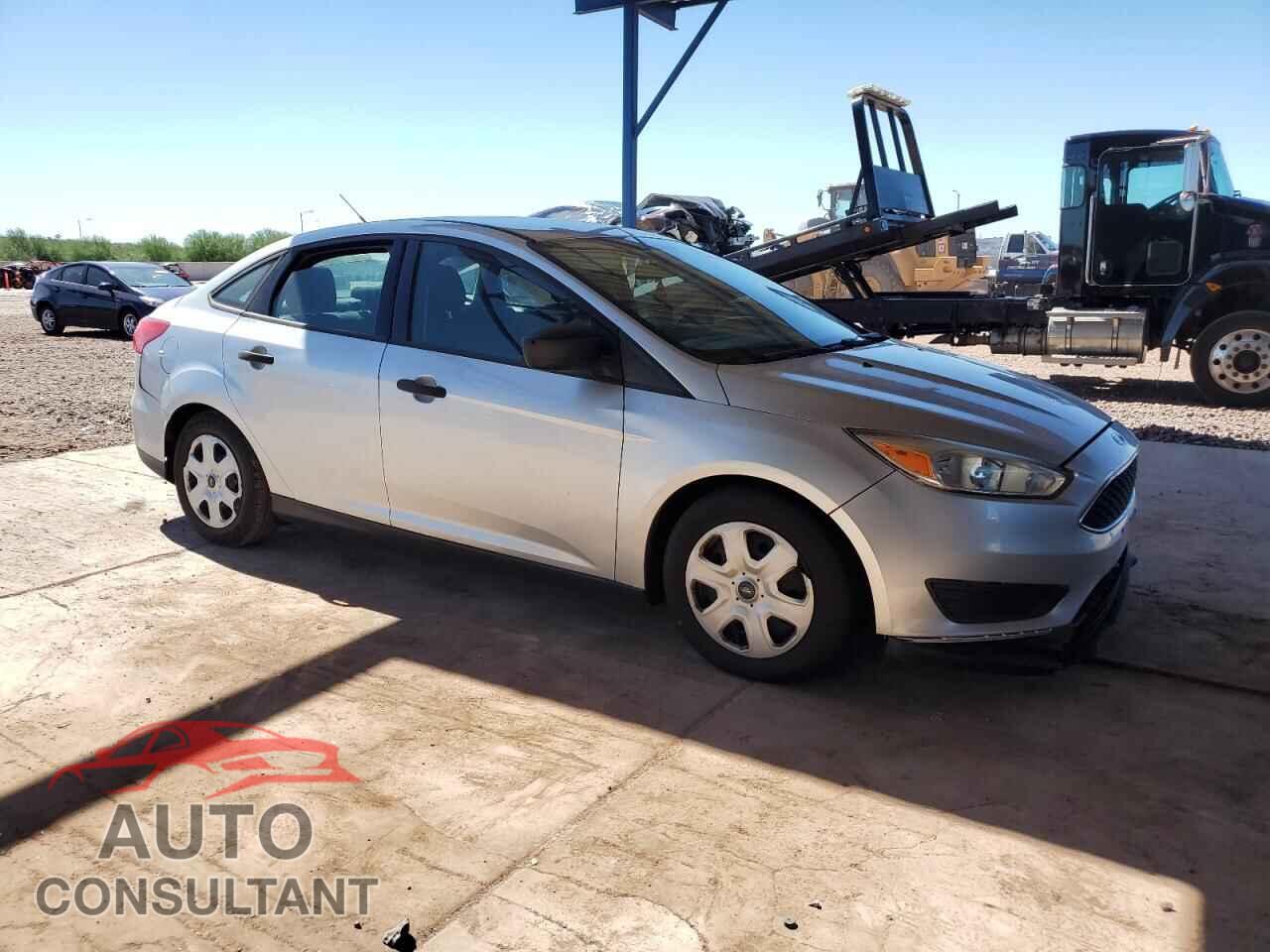 FORD FOCUS 2015 - 1FADP3E27FL261471