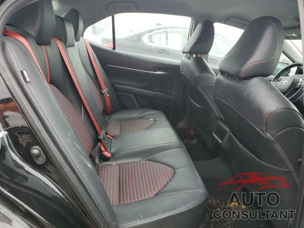 TOYOTA CAMRY 2021 - 4T1KZ1AK9MU052225
