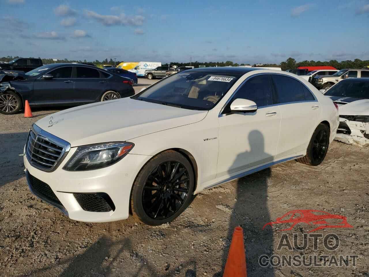 MERCEDES-BENZ S-CLASS 2015 - WDDUG7JB0FA122730
